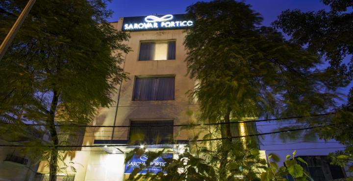Sarovar Portico Naraina, Hotel New Delhi Bagian luar foto